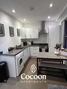 2 Bed Stylish Apartment, Vibrant Hoxton