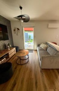 Maisons de vacances Logement en lisiere de foret : photos des chambres