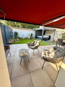 Maisons de vacances Logement en lisiere de foret : photos des chambres