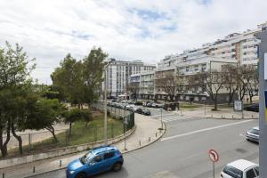 Salty - Near the city by HD