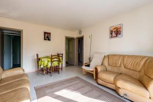 Double bedroom with shared kitchen & bathroom, Paris