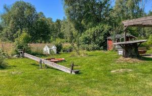 Awesome Home In Seglora With Wifi