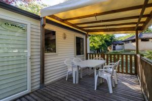 Maisons de vacances Mobilhome Du Bonheur : photos des chambres