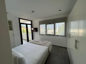 House Constantin