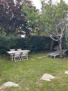 Appartements Studio Duplex Parlementia, Jardin, plage et village a pied : photos des chambres