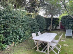 Appartements Studio Duplex Parlementia, Jardin, plage et village a pied : photos des chambres