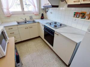 Apartamento acogedor para 6 personas en el centro de Llançà, cerca de playas y actividades familiares - ES-170-88