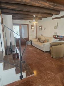 Prosecco Hill Cottage