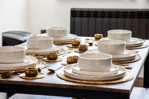 Long Stays Modern Luxury Flat in S1, sleeps 6