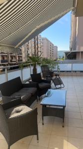 SunnyWeek Luxury Apartment