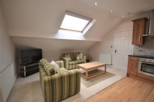 Cosy 2 Bedroom Apartment