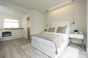 Bell House Oxford - The Quill