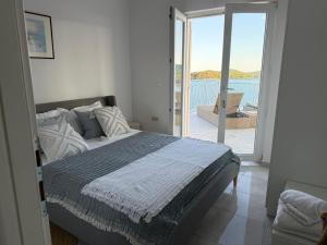 SEASPRAY APARTMENTS TISNO