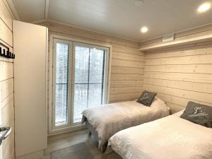 Herrasmäki B by Hilla Villas