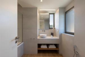 Mirage Chalkida City Resort