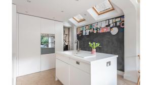 3-Bedroom Home in Richmond - Ideal Family Living