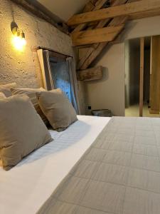Appartements Chateauneuf Suites : photos des chambres