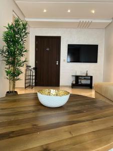 Appartement neuf & moderne avec clim, piscine & balcon,Proche Jemaa el-Fna & Guéliz