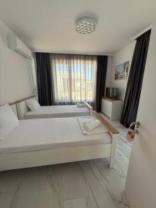 Aurum Villas Smokinya Beach 3