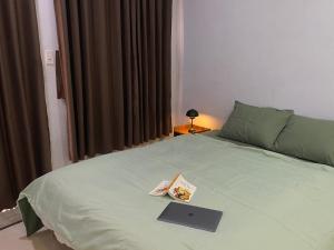 Peanuts Home Calmette - Central Saigon Homestay with Kitchen & Balcony