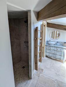 Entre cuves et sources - au coeur de Goudargues