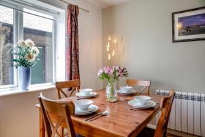 2 Bed in Seahouses oc-e32285