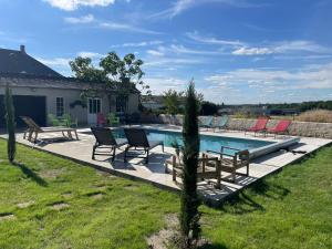 Maisons de vacances Gite de Mont-Pres-Chambord au coeur des Chateaux de la Loire avec piscine privee : photos des chambres