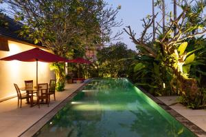 Luxurious Room 2 EC Villa By Micky Studio