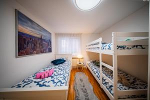 Flex SelfCheckIns 174 - Zagreb - 2 Bedrooms - Parking