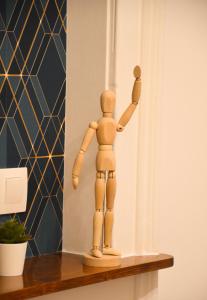 Big 3BR BathR Residence w AC at Gozsdu Central