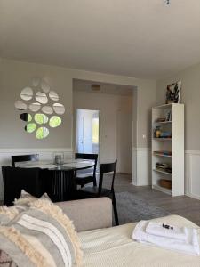 Huoneisto Kausalassa