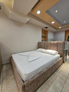 Saranda Garden Rooms