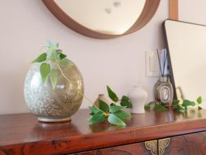 스테이헤리티지 경복궁2#한옥독채#경복궁역10분#12인#4방2화장실#1층#평지#맛집리스트제공#호텔식침구#서울윈터페스타#광화문#명동