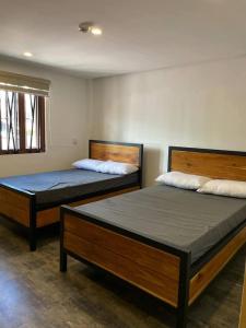 Abels place transient