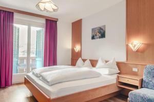 Deluxe Double Room with Shower room in Kristiania Small Dolomites Hotel