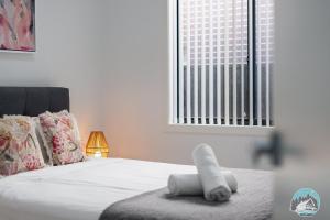 Aircabin - Cobbitty Spacious 4BR with 2 Baths