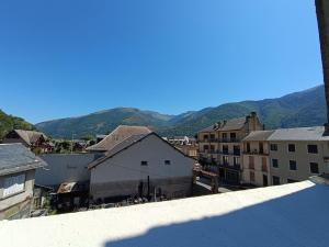 Appartements L-Isard, T3, WiFi, terrasse, 6 personnes : photos des chambres