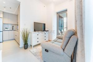 Short Walk to Marina Mall, Marina Walk and JBR Beach, Stunning Marina Views - Bay Central 2, Dubai Marina by Deluxe Holiday Homes