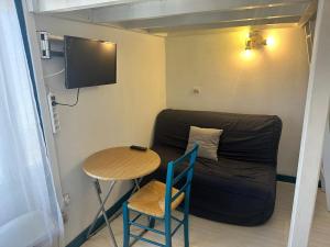 Appartements ღ Le Marin - Proche de la plage et centre Ville : Studio
