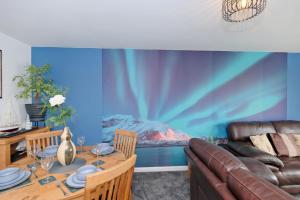 Luxury 2 Bedroom Harbour Apartment With Panoramic Ship Views