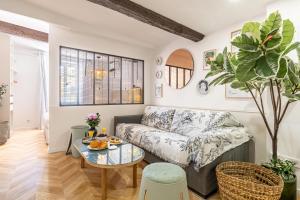 Two suites with AC in the heart of Old Nice, each with its own entrance