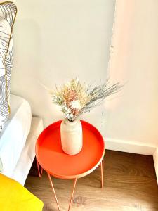 Appartements T3 au centre ville avec balcon, parking gratuit : photos des chambres