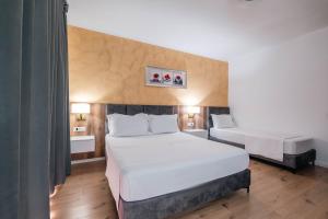 Triple Room with Sea View room in Hotel Edva