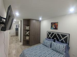 Apartaestudio amoblado, Edificio Avanzzare T2-701