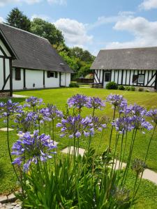 casa de invitados estilo normandie