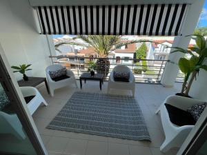 Picturesque Penthouse