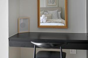 Hazel - 1Bed Studio City Escape with Views