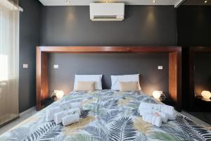 Vatican Apartment 4 Bedrooms AC