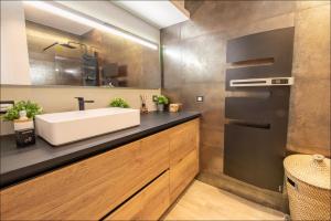 LE COCON DE JAURÈS entre Gare Croisette et Palais