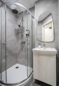 A13 - Deluxe City-Centre Apartments Budapest by BQA